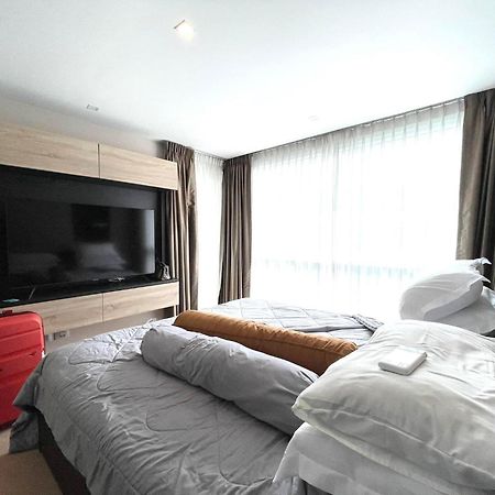 2 Bedrooms Near Pattaya Beach Экстерьер фото