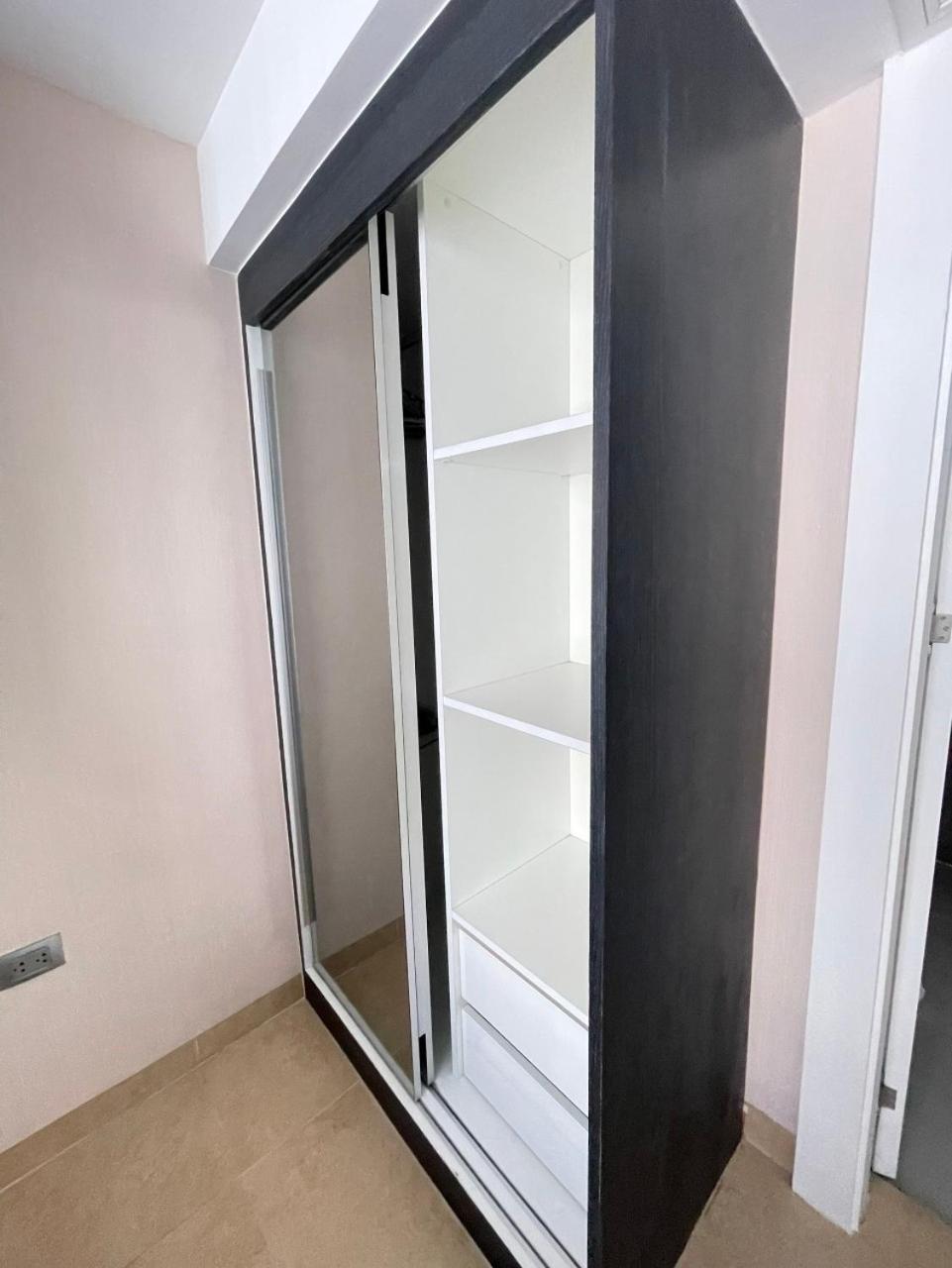 2 Bedrooms Near Pattaya Beach Экстерьер фото
