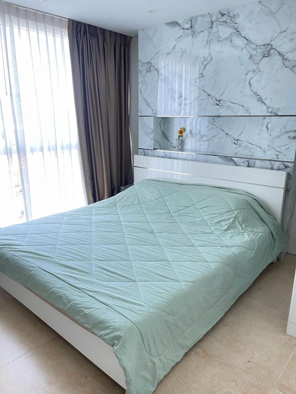 2 Bedrooms Near Pattaya Beach Экстерьер фото