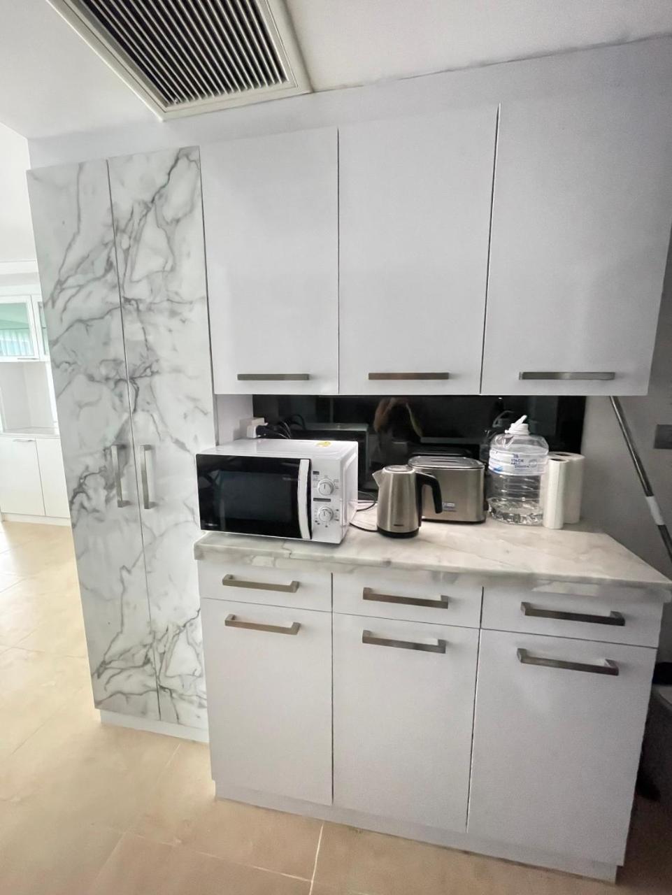 2 Bedrooms Near Pattaya Beach Экстерьер фото